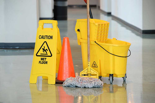 Essential Cleaning Tools: The Ultimate Guide to Handheld Cleaners, Mops, and Modern Home Solutions