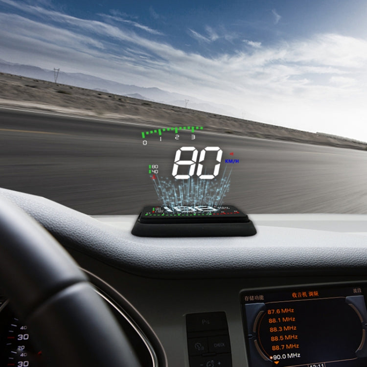 Vehicle-mounted HUD module on dashboard projecting speed and RPM on windshield