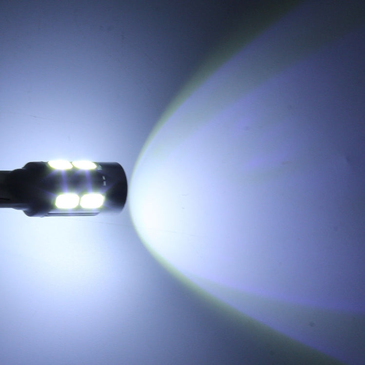 Glowing T10 LED car clearance lights, white beam from the twin bulbs