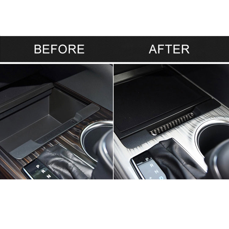 Split view of carbon fiber storage groove sticker in car center console trim