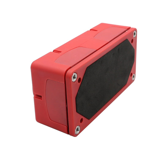Red terminal busbar side view with black end panel and mounting screws