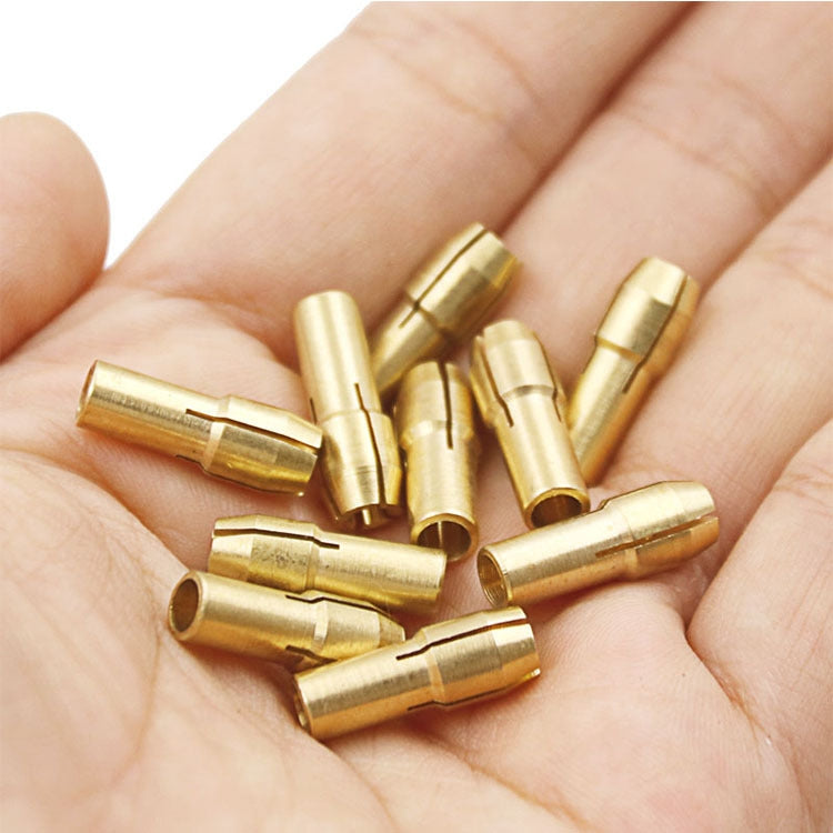 Copper three-claw clamp nuts in hand, 3.2mm bore, set of 10.