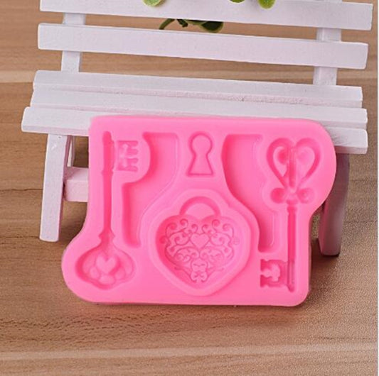 2 PCS Food Love Lock Key Fondant Silicone Mold DIY Baking Cake Decoration Tool, Food Love Lock Key Shape