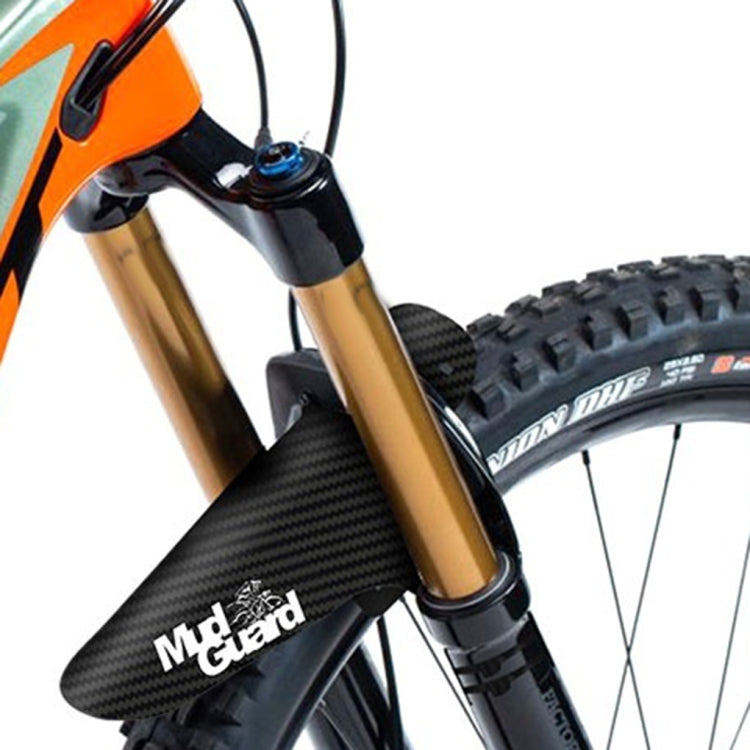 Carbon-look front bicycle fender mounted on fork with strap-style branding