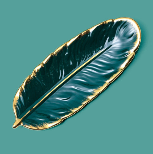 Phnom Penh Ceramic Dessert Plate Feather Plate Banana Leaf Fruit Dried Fruit Storage Tray, Size:, Large (Bright Emerald), Small (Bright Emerald), Large (Bright Peach Pink), Small (Bright Peach Pink), Large (Matt Black), Small (Matte Black)