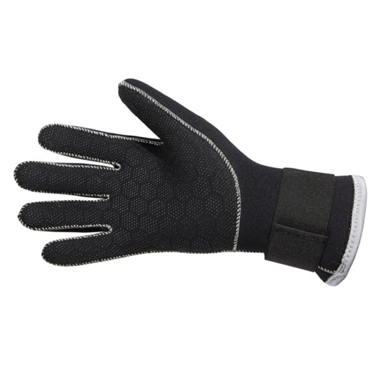DIVE&SAIL black neoprene diving gloves with textured anti-slip palm and finger grips