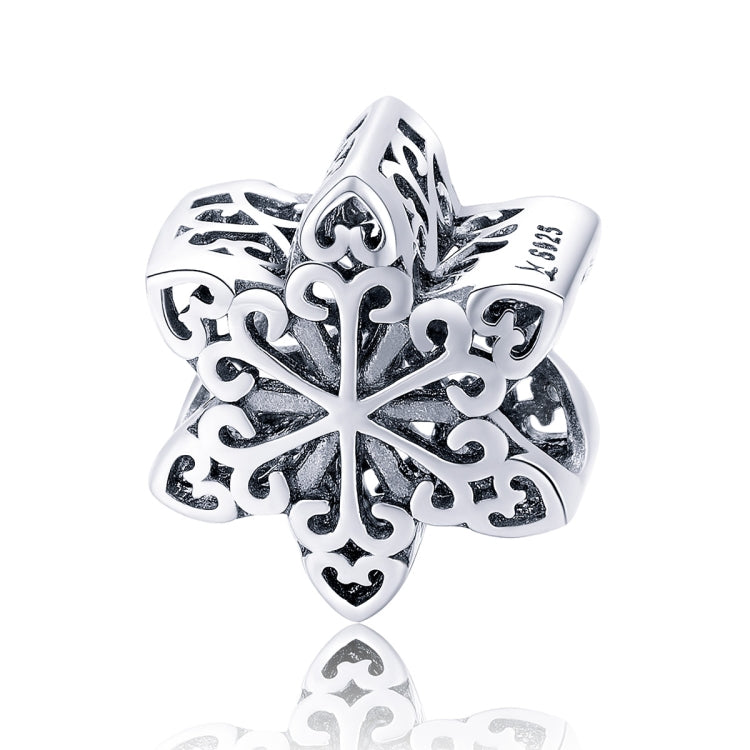 Sterling silver snowflake charm bead with filigree cutouts, for DIY bracelet/necklace