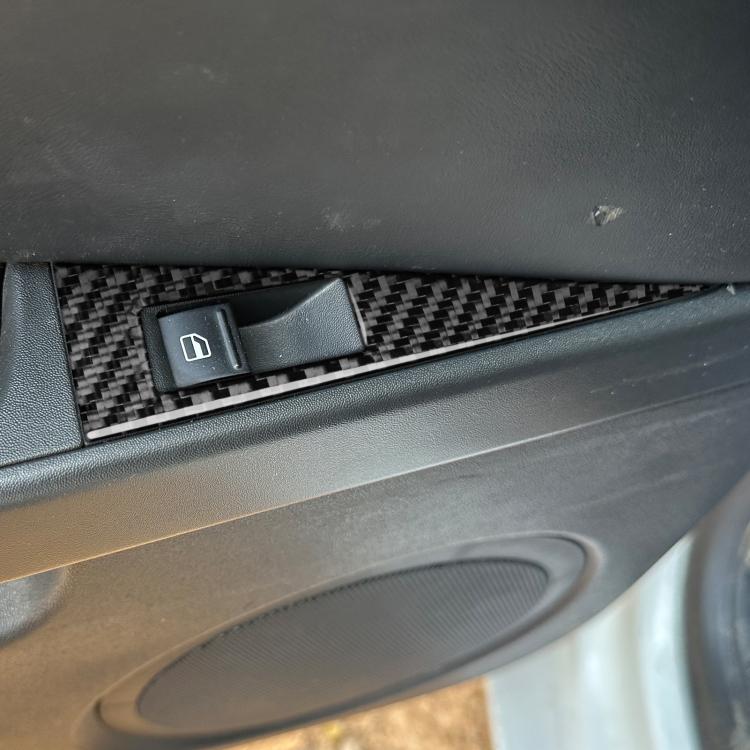 EDA008376101A_3.jpg@e0bb2a8b3ad2db65a29881391558a92e