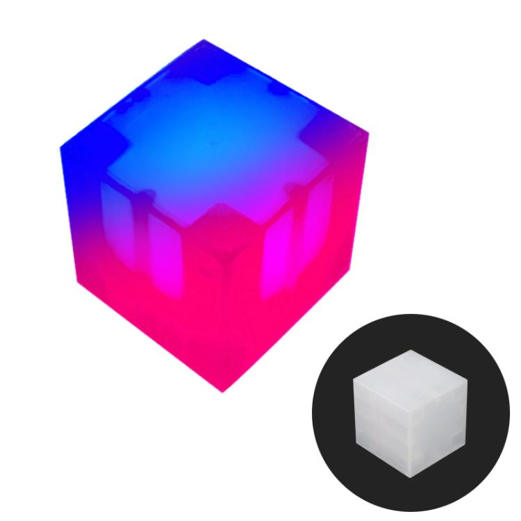 Color-changing magnetic cube LED night light with blue and pink glow, 2.5 cm