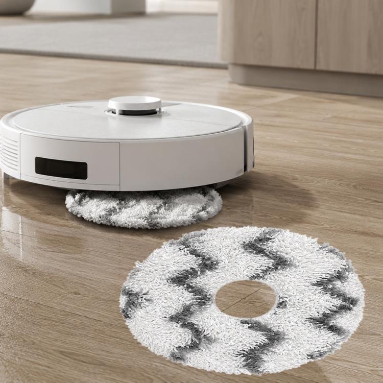 White striped microfiber mop pad for robot vacuum