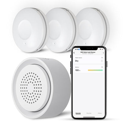 WiFi smart water leak alarm kit: three white round alarms and phone app status screen
