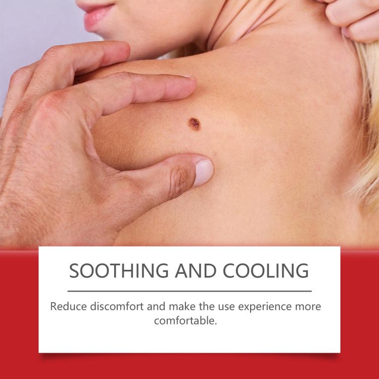 Microneedle skin patch applied on upper skin with soothing and cooling label