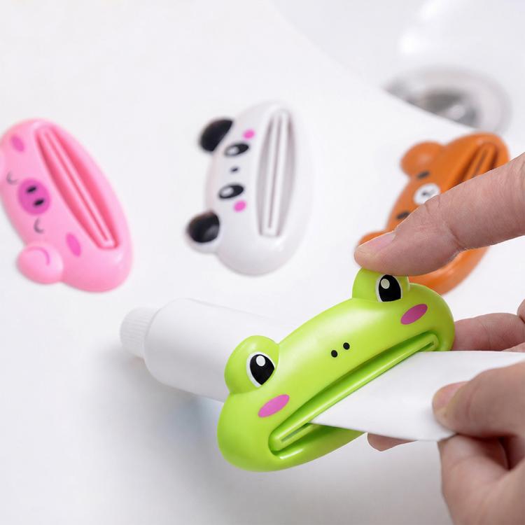 2 PCS/Pack Cute Cartoon Rolling Toothpaste Squeezer, Pink Pig, Frog, Panda
