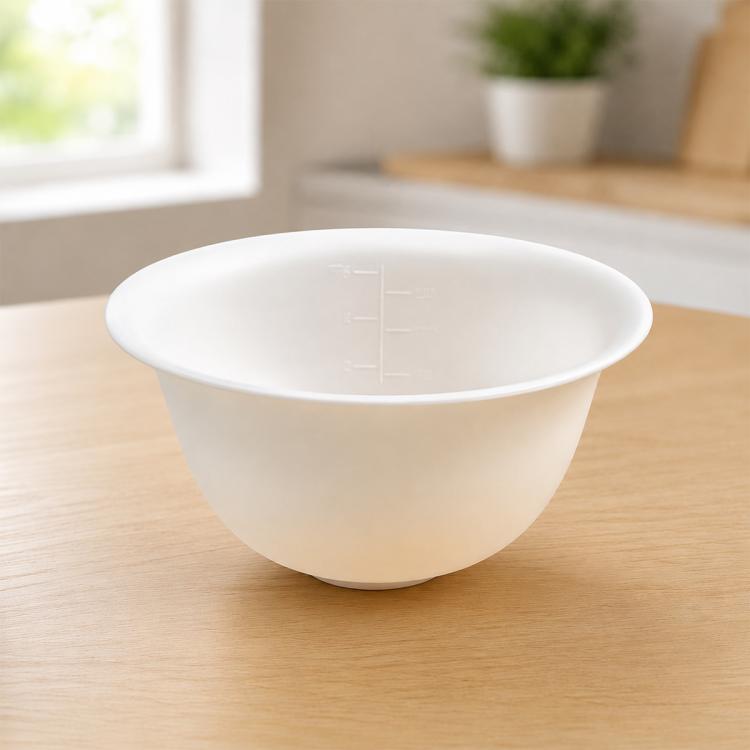 Soft silicone facial mask mixing bowl, white, with measuring scale markings