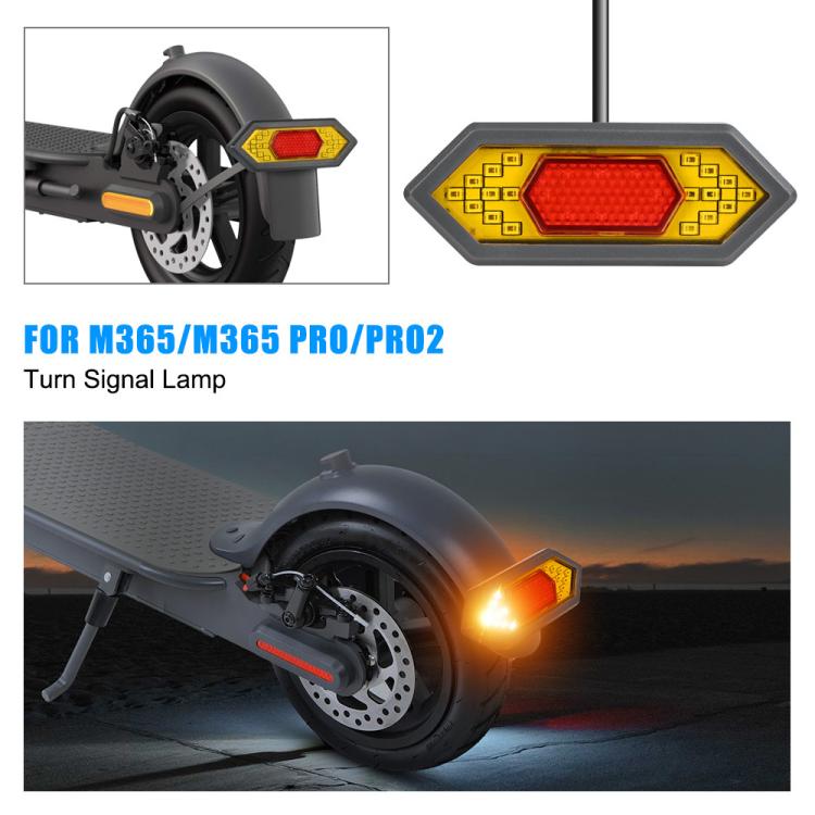 Red turn signal lamp with yellow patterned border for scooter rear fender