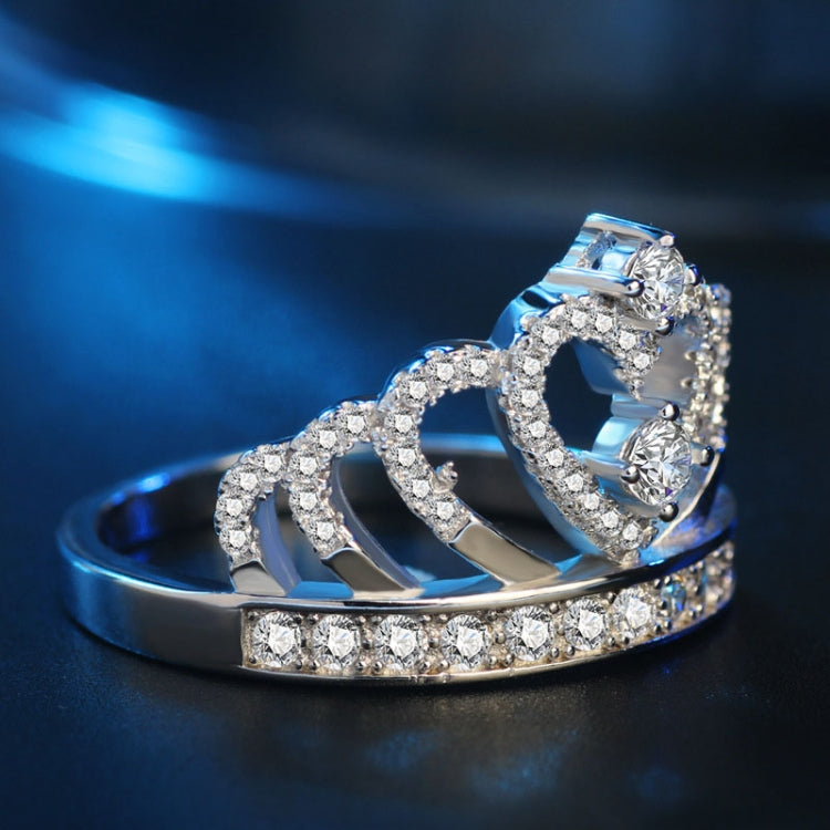 Princess queen crown-shaped platinum-plated zircon ring with heart detail