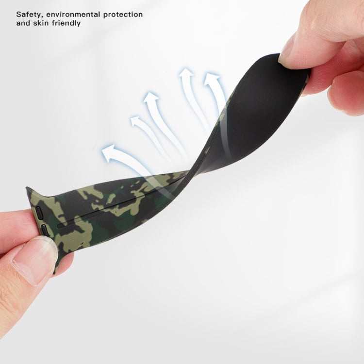 Camouflage silicone watch band with magnetic clasp, dark green camo strip