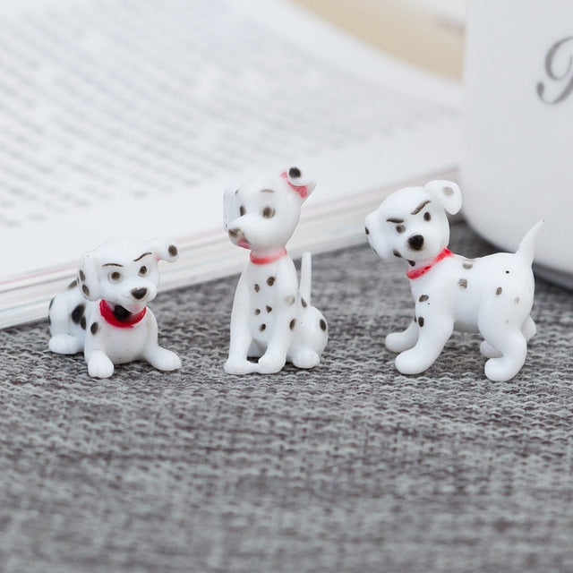 6-piece Dalmatian miniature toy set featuring red-collar puppy figures