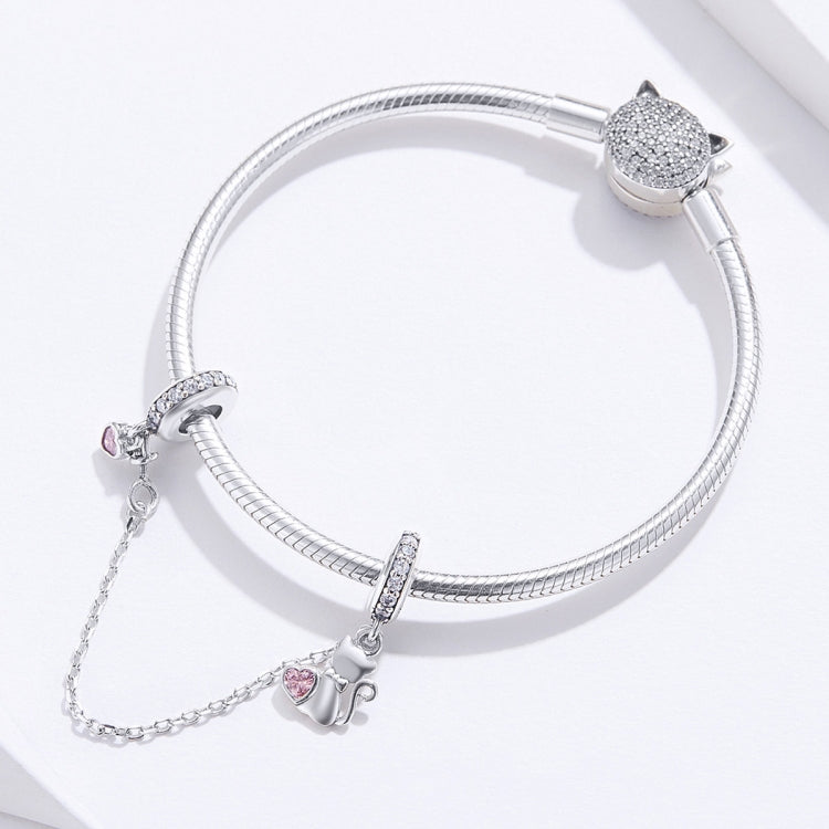 S925 silver cat charm safety chain bracelet with cat head and pink CZ accent