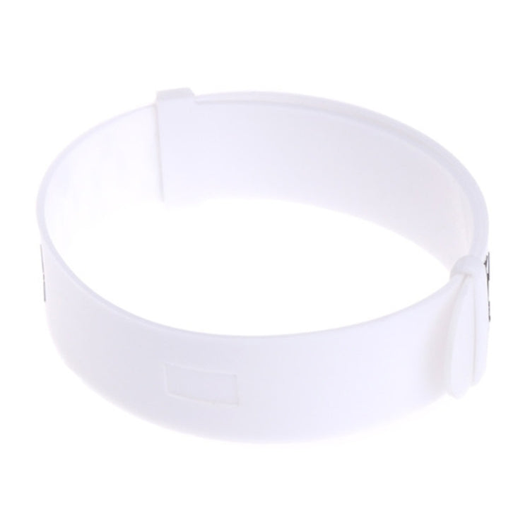 White plastic wrist measuring bracelet gauge, open ring with closure tab