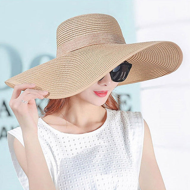 Foldable wide-brim sun hat, tan straw with wide floppy brim and protective crown