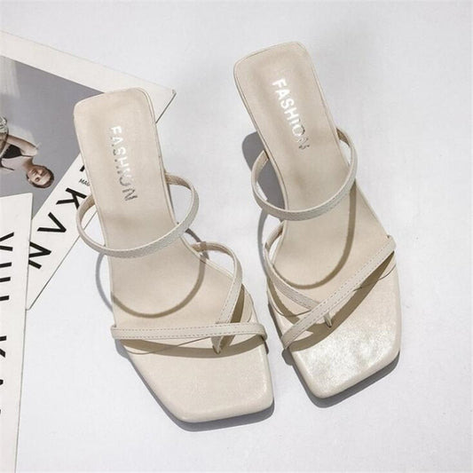 Women’s pin-toe stiletto heeled sandals, light beige square-cut mules
