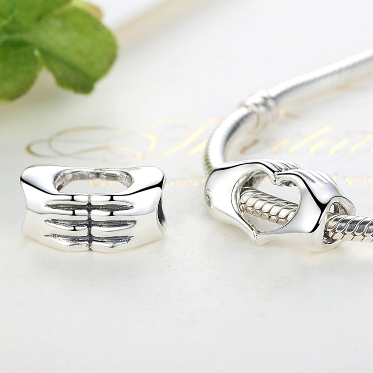 S925 sterling silver bracelet bead with holding-hands heart design on a braided chain