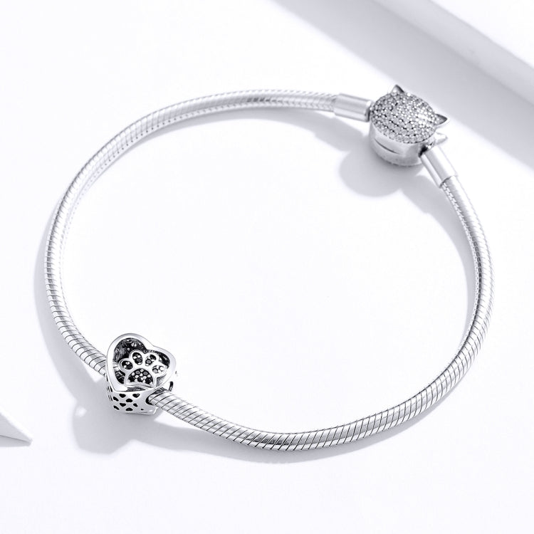 Snake chain bracelet with silver heart paw print charm bead and side clasp