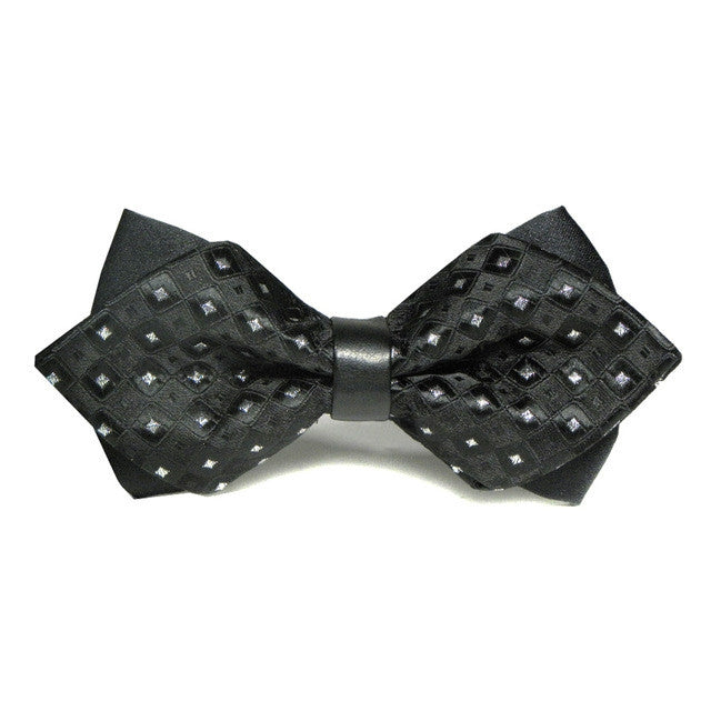 Detachable men's bow tie with black textured pattern and silver square accents, black strap