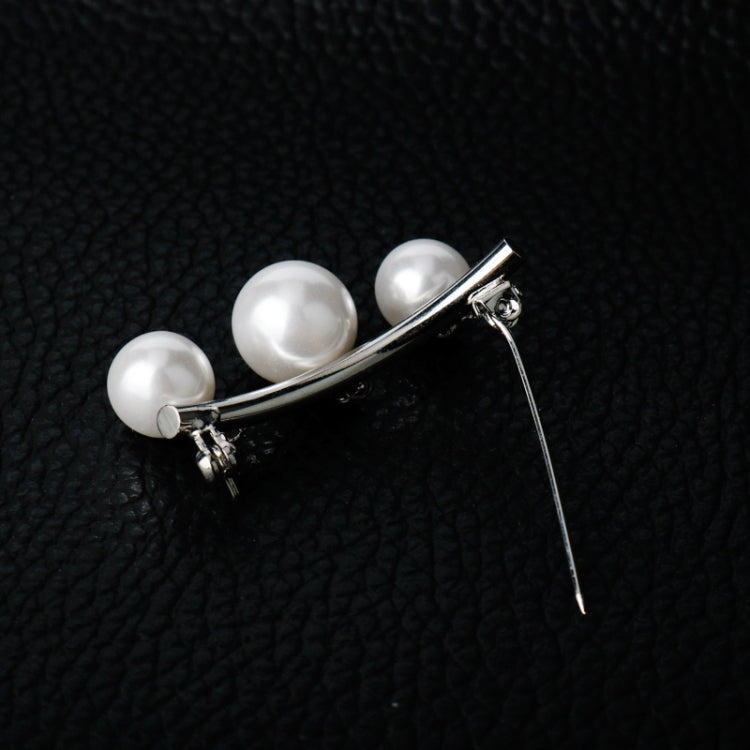 Silver-tone pearl bar brooch with three white pearls and pin clasp