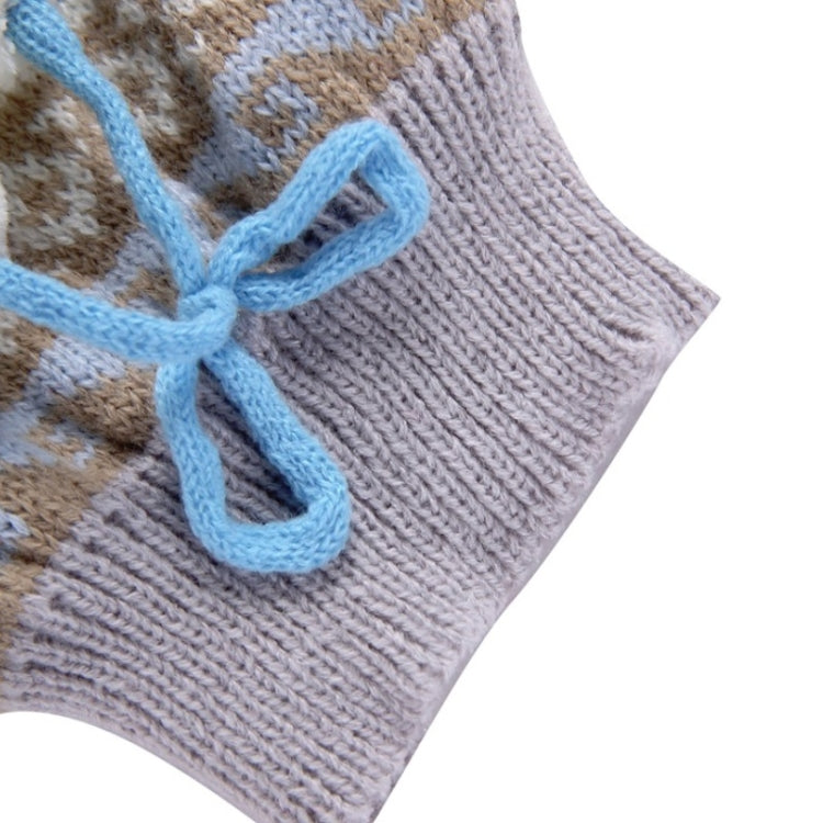 Pet knitted sweater sleeve detail, light gray knit with blue lace-up bow