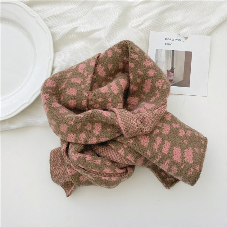 Kids knitted leopard-pattern scarf, pink and brown, folded