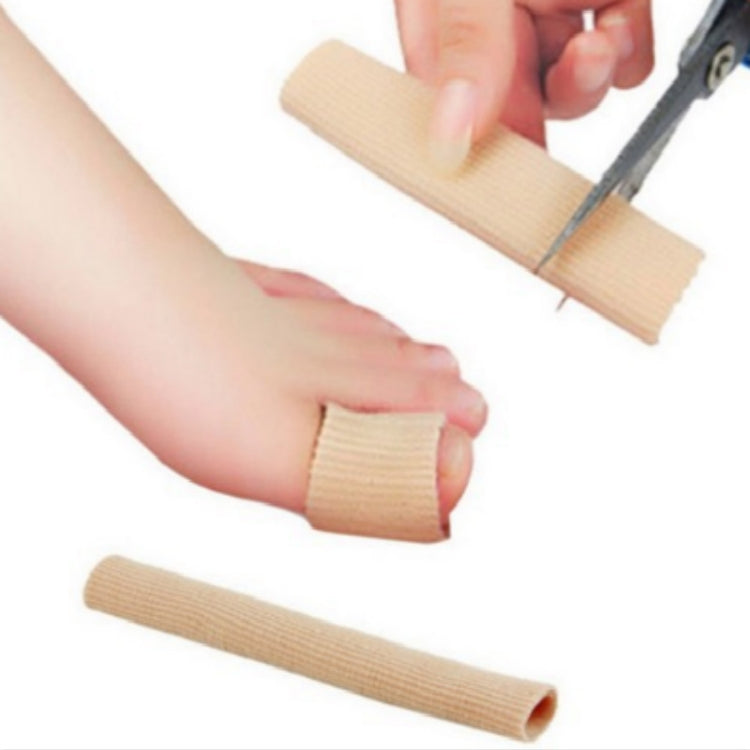 Beige toe separator sleeve pieces with elastic fit, being adjusted by hand