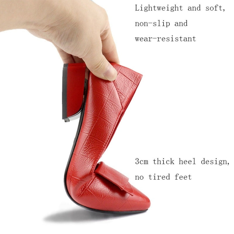 Red cowhide flats with thick 3cm heel, slip-on pointed toe