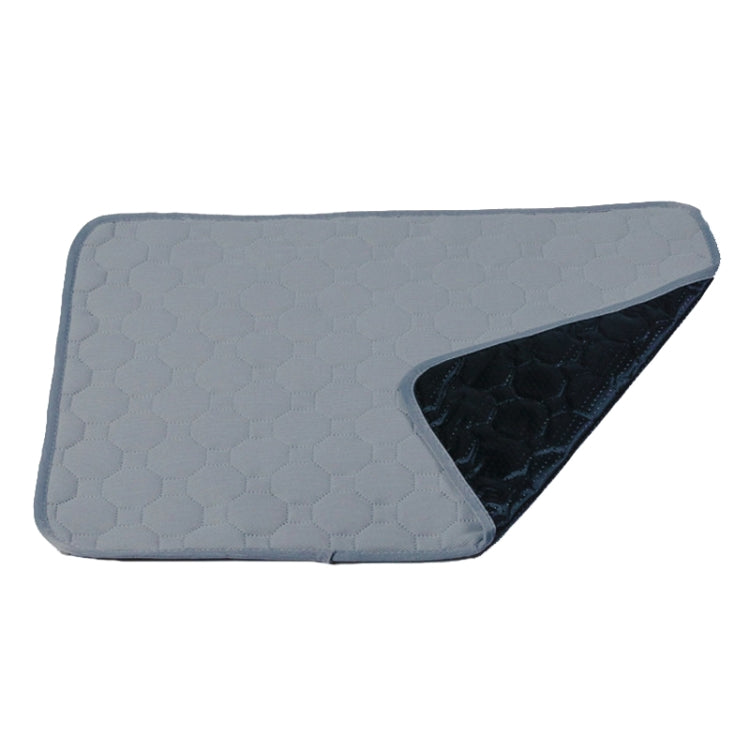 Waterproof pet injection pad, light gray top with dark waterproof underside, hex pattern