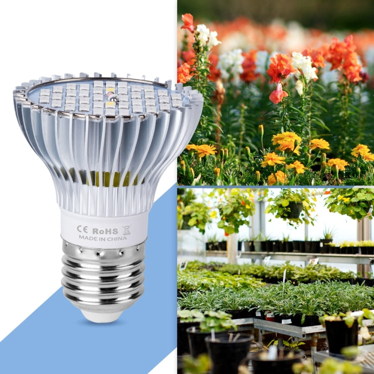 LED plant growth lamp bulb with silver ribbed heat sink and E27 threaded base