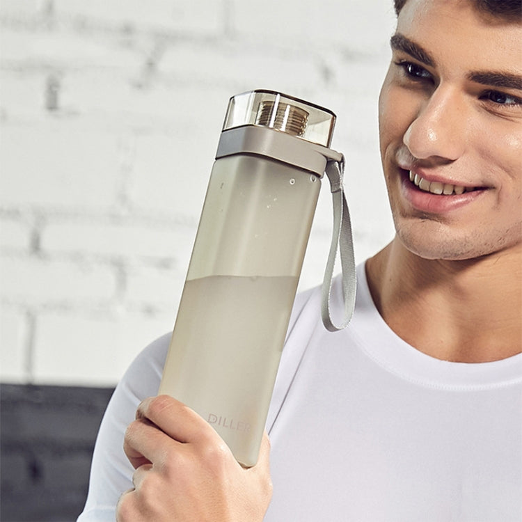 Diller light square fitness water bottle with leakproof lid and carry strap