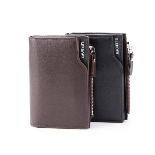 Men's short wallets in black and brown leather with zip closure and keychain loop