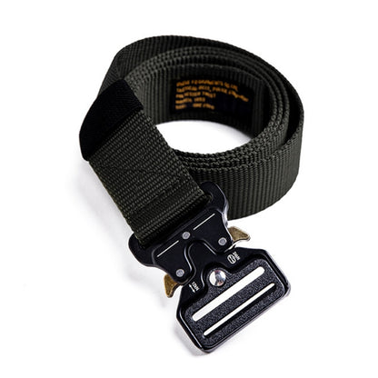 Men's retro casual woven belt in black with adjustable metal buckle