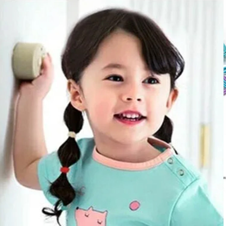 Stretchy hair rings holding two ponytails on child’s hair