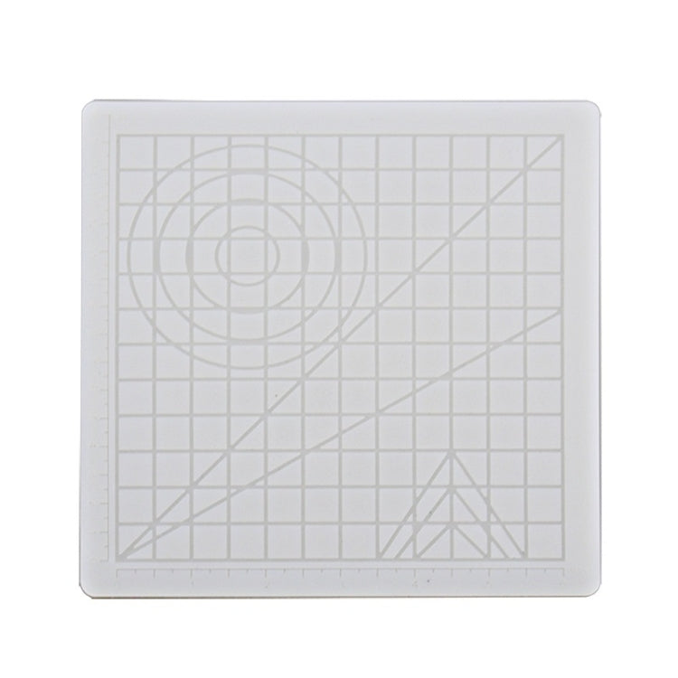 Transparent silicone 3D drawing template mat with grid pattern and circular guide lines
