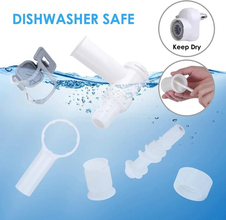 Pasta maker attachment dishwasher-safe with drying cover and water splash