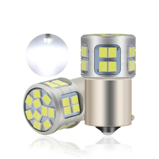 30-LED automotive bayonet LED bulb, white light, cylindrical housing with multiple SMD chips