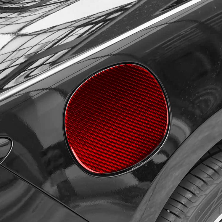 Decorative fuel tank cap sticker, oval carbon-fiber pattern, red finish on vehicle