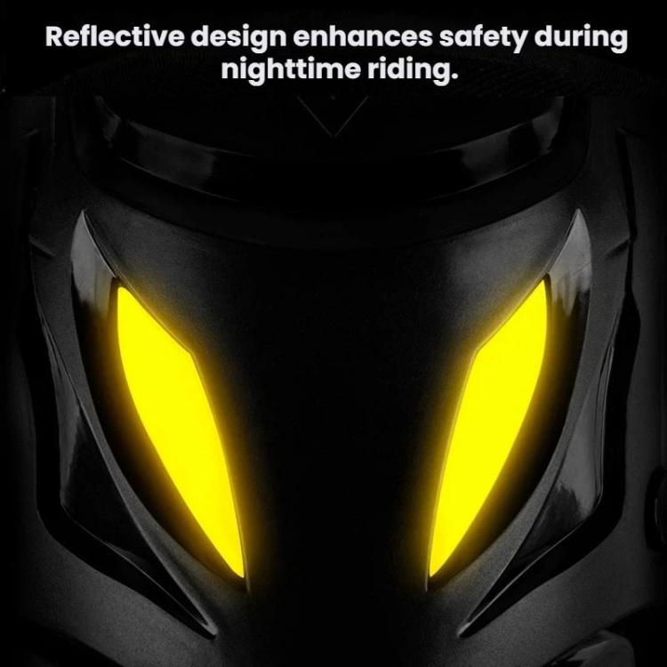 Black motorcycle pad with bright yellow reflective center panel