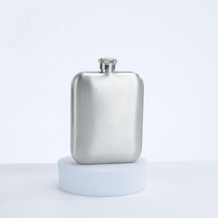 Stainless steel hip flask with screw cap, leakproof pocket liquor bottle
