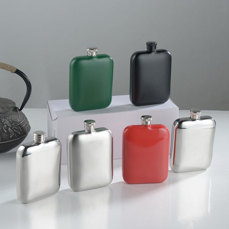 Assorted color stainless steel hip flasks with screw caps: green, black, red, silver