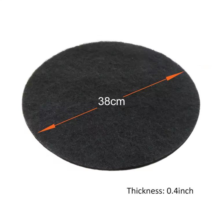Black round splash pad mat, 38 cm diameter, 0.4 inch thickness