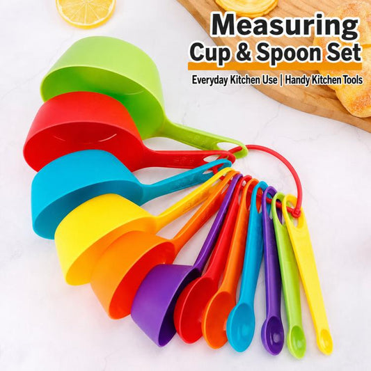 Colorful plastic measuring cup and spoon set with ring, multicolor nesting spoons