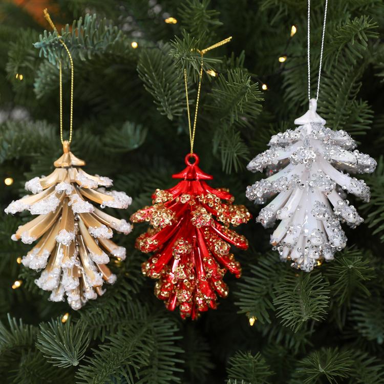 PC Pinecone Christmas Tree Ornament – ??DIY Holiday Decor